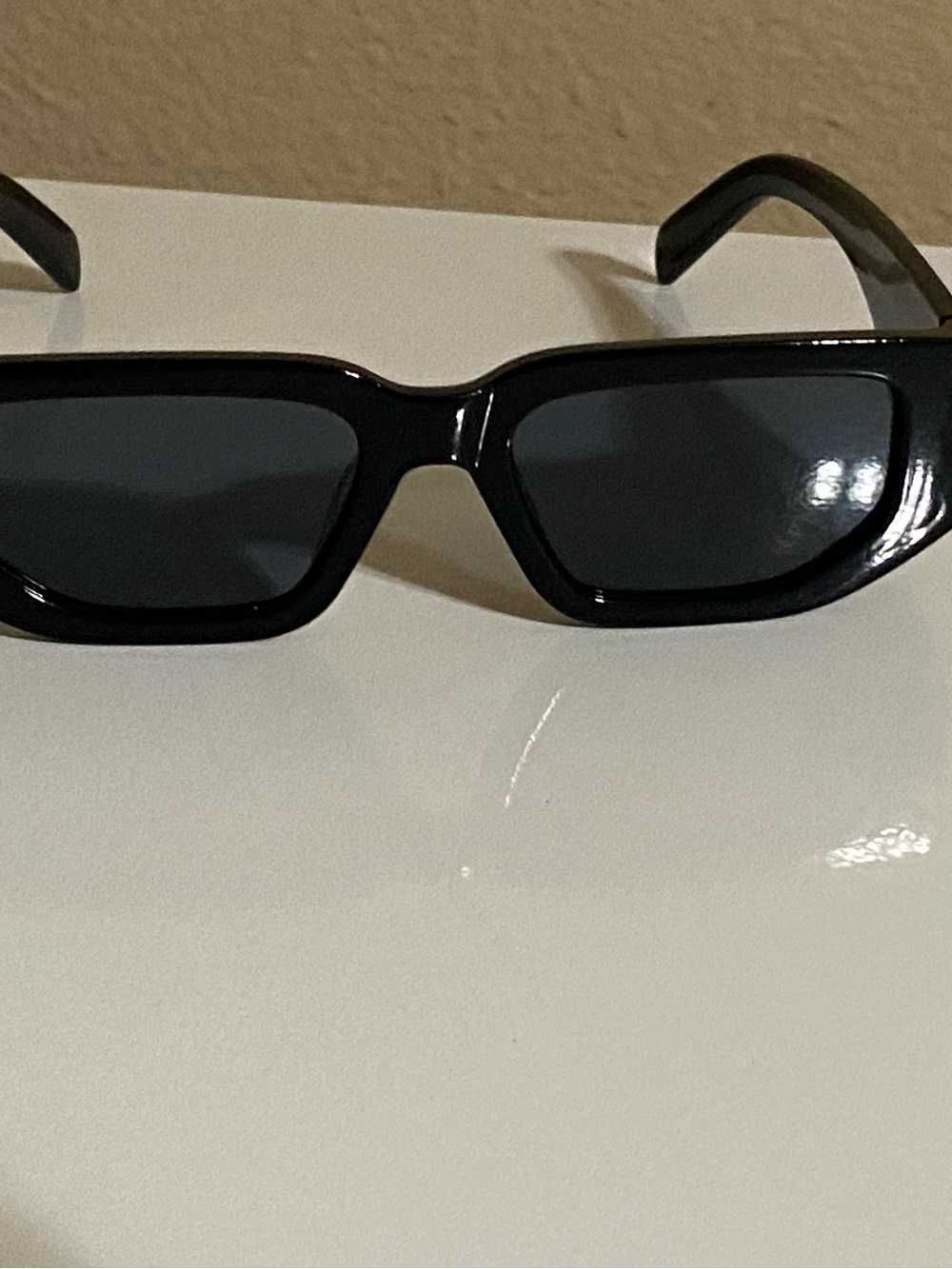 Prada Black Leather Bag, Chain Strap, Sunglasses & Pouch Set - Picture 13 of 13